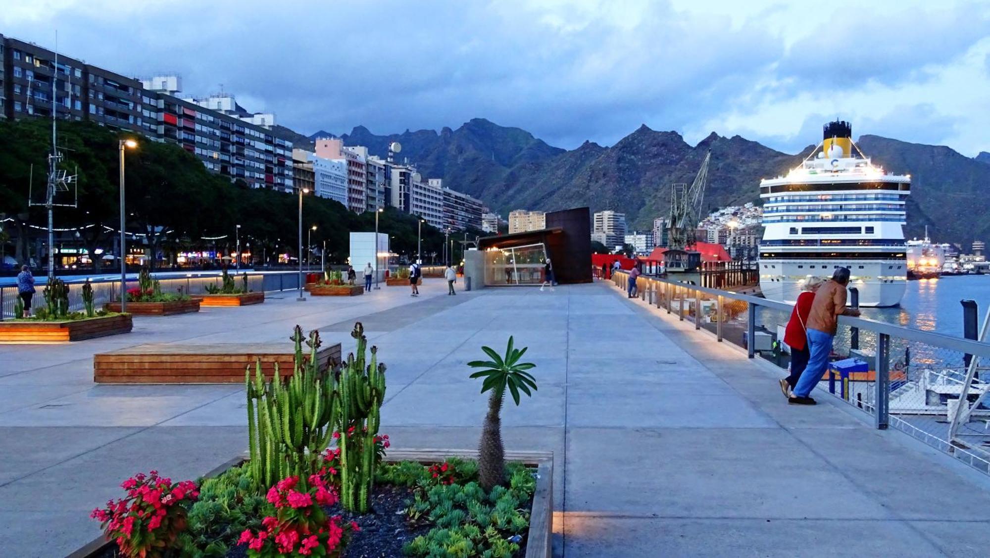 Santa Cruz De Tenerife, Piso Centrico, Amplio Y Con Garaje Exterior photo